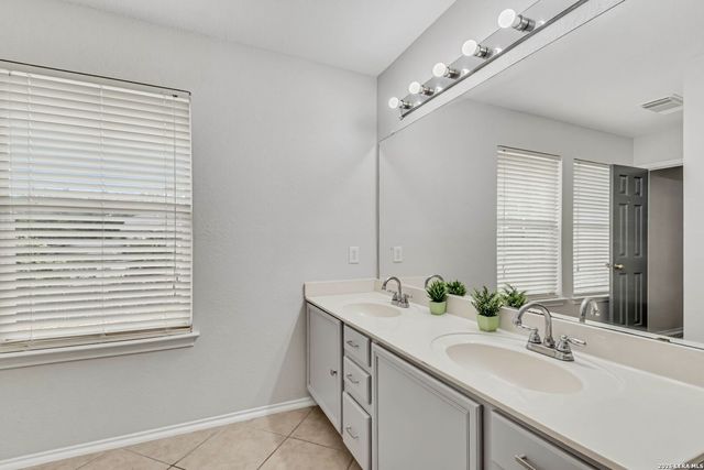 6723 Millrock, Live Oak, TX 78233