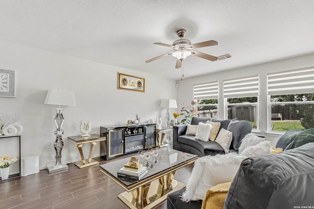 6723 Millrock, Live Oak, TX 78233