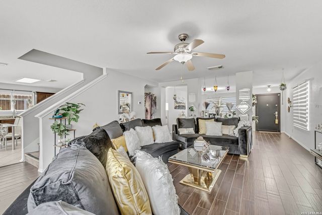 6723 Millrock, Live Oak, TX 78233