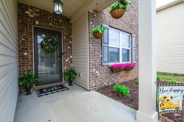 409 Owl Dr, Lebanon, TN 37087