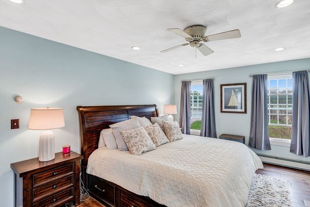 54 Old Merrill St, Amesbury, MA 01913