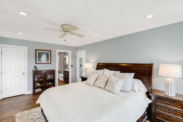 54 Old Merrill St, Amesbury, MA 01913