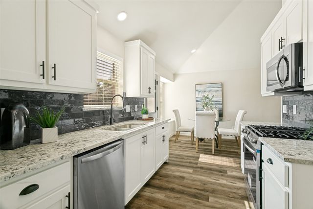 2212 Silverthorn Lane, Flower Mound, TX 75028