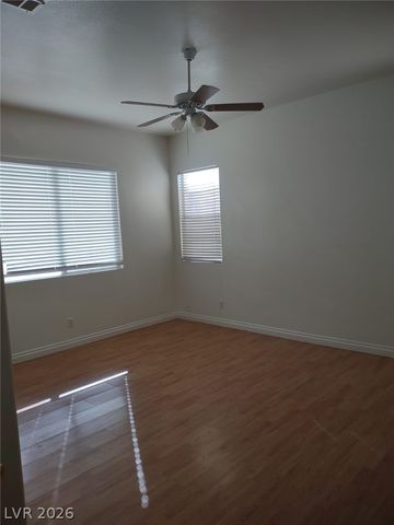 915 DOVER GLEN Drive 0, North Las Vegas, NV 89031