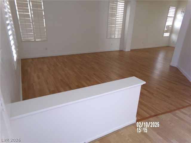 915 DOVER GLEN Drive 0, North Las Vegas, NV 89031