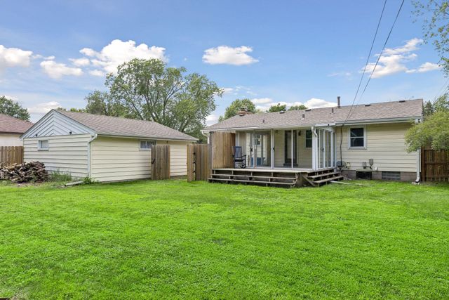 5821 5th Street NE, Fridley, MN 55432