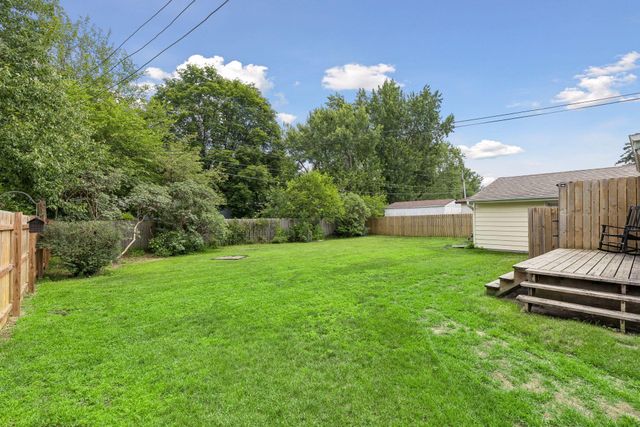 5821 5th Street NE, Fridley, MN 55432