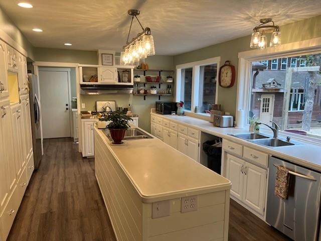 14690 E Redcoat Road, Nevada, MO 64772