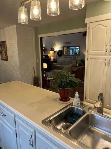 14690 E Redcoat Road, Nevada, MO 64772