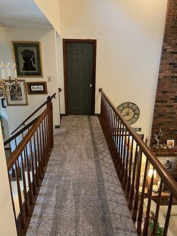 14690 E Redcoat Road, Nevada, MO 64772