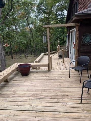 14690 E Redcoat Road, Nevada, MO 64772