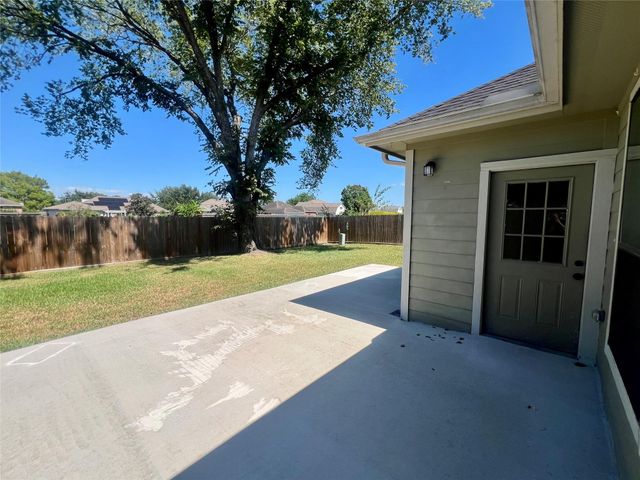 2212 Dove Haven Lane, League City, TX 77573