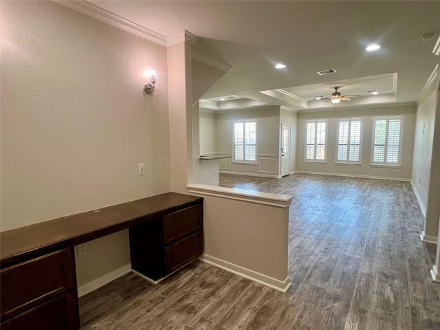 2212 Dove Haven Lane, League City, TX 77573
