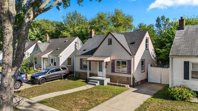 25477 Hopkins Street, Dearborn Heights, MI 48125
