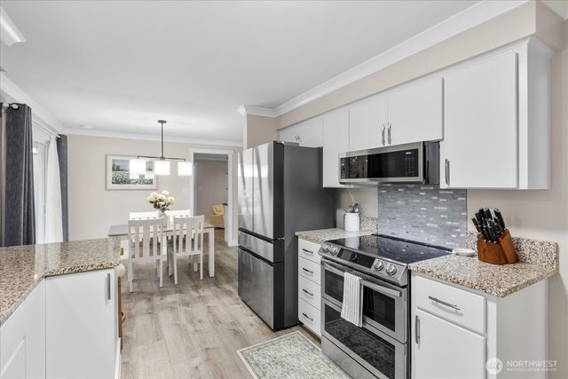 13425 N Echo Lake Road, Snohomish, WA 98296