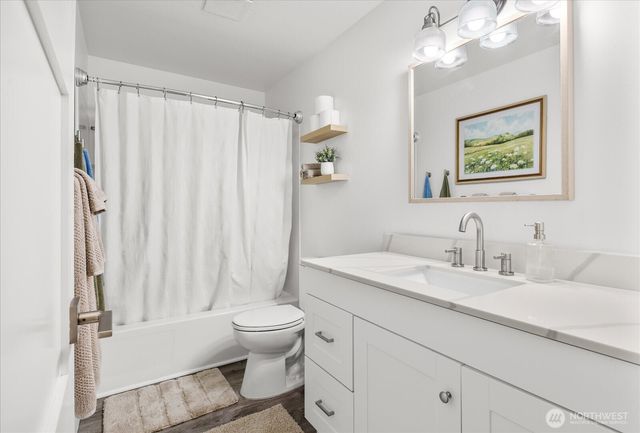 13425 N Echo Lake Road, Snohomish, WA 98296