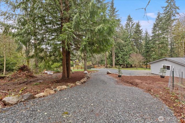 13425 N Echo Lake Road, Snohomish, WA 98296