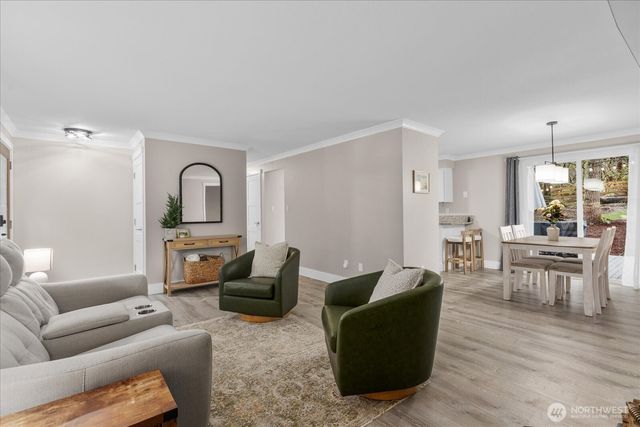 13425 N Echo Lake Road, Snohomish, WA 98296