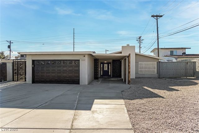 1537 Sombrero Drive, Las Vegas, NV 89169