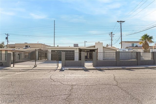 1537 Sombrero Drive, Las Vegas, NV 89169