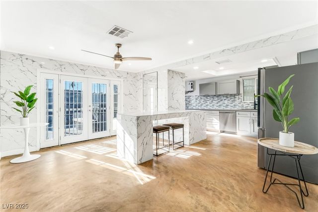 1537 Sombrero Drive, Las Vegas, NV 89169