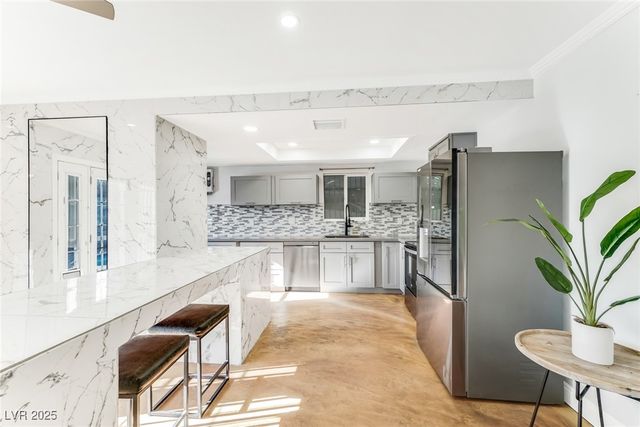 1537 Sombrero Drive, Las Vegas, NV 89169