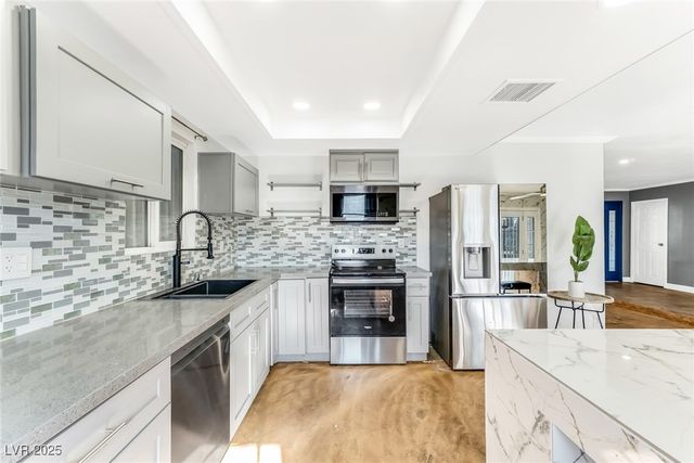 1537 Sombrero Drive, Las Vegas, NV 89169