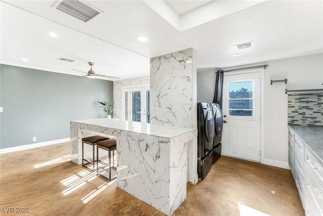 1537 Sombrero Drive, Las Vegas, NV 89169