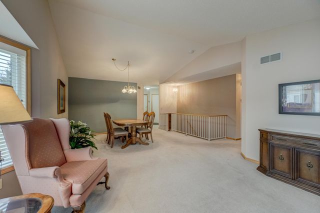 5170 Upper 141st Street W, Apple Valley, MN 55124