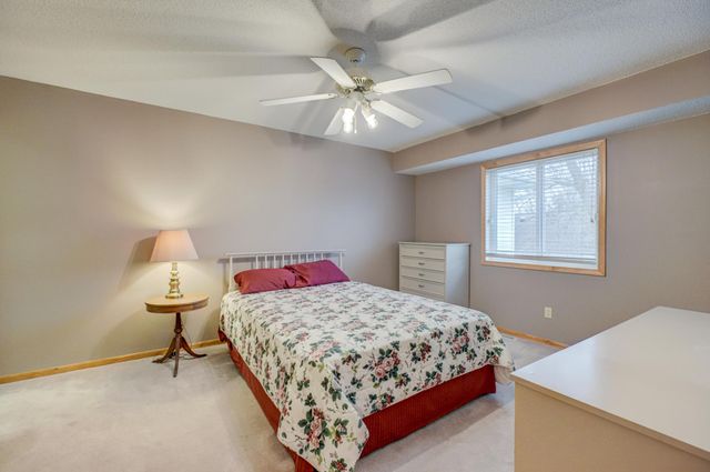 5170 Upper 141st Street W, Apple Valley, MN 55124