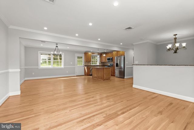8533 HIGH RIDGE RD, Ellicott City, MD 21043