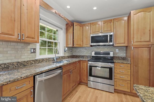 8533 HIGH RIDGE RD, Ellicott City, MD 21043