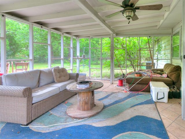 827 W Berry Road, Norman, OK 73069