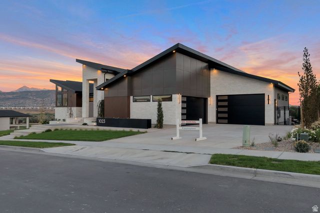 1023 W REINING WAY, Riverton, UT 84065