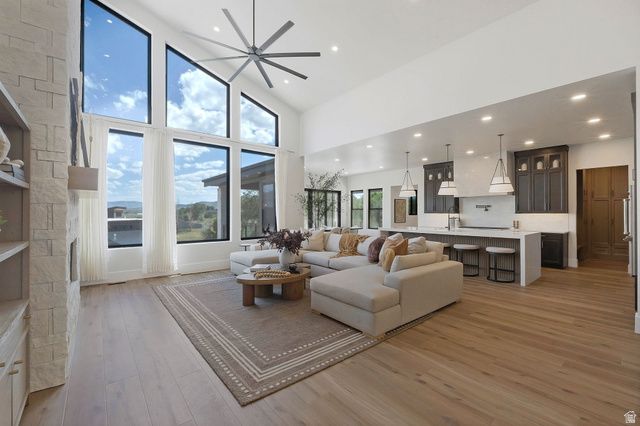 1023 W REINING WAY, Riverton, UT 84065