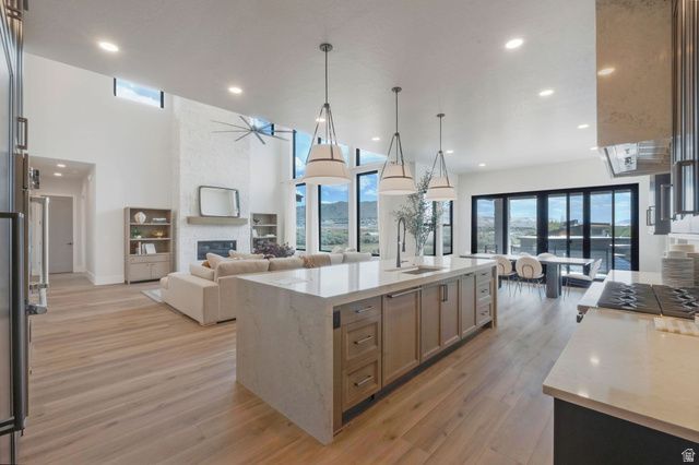 1023 W REINING WAY, Riverton, UT 84065