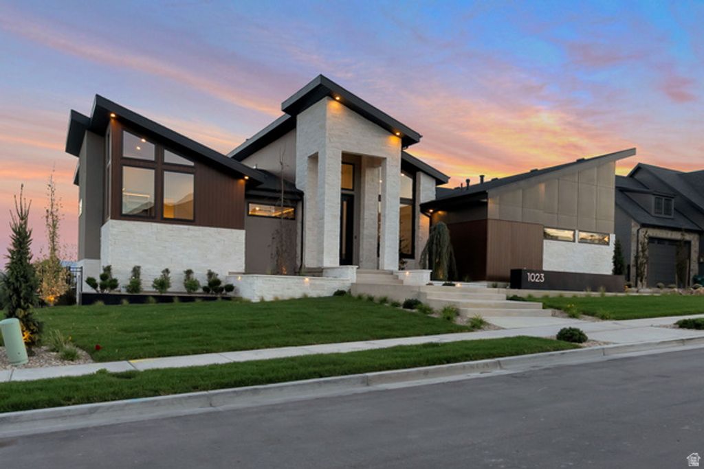 1023 W REINING WAY, Riverton, UT 84065 — photo 3