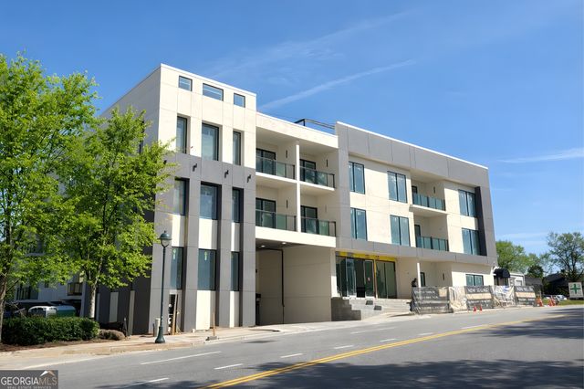 318 Sandy Springs Circle 310, Atlanta, GA 30328