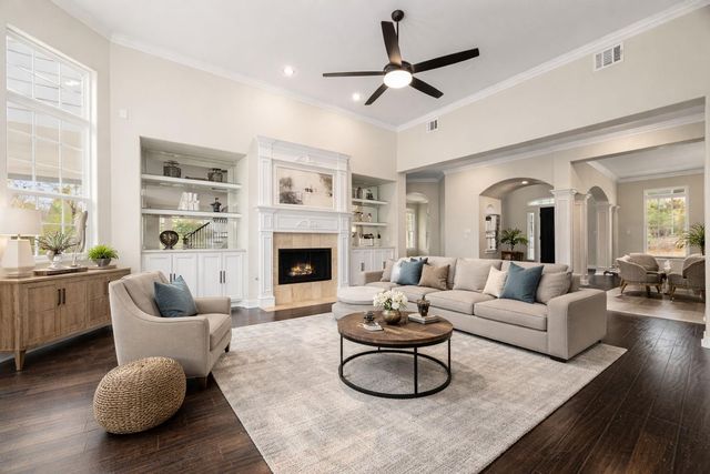 14882 Gingham Rd, Montgomery, TX 77356