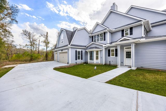 14882 Gingham Rd, Montgomery, TX 77356