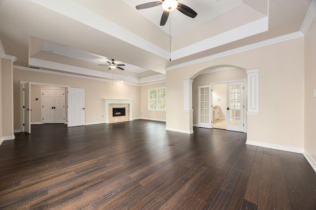 14882 Gingham Rd, Montgomery, TX 77356