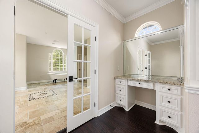 14882 Gingham Rd, Montgomery, TX 77356