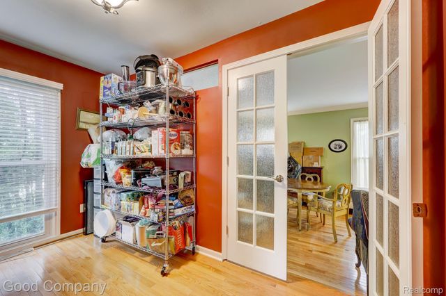 35868 Smithfield Court, Farmington, MI 48335
