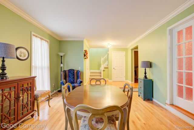 35868 Smithfield Court, Farmington, MI 48335