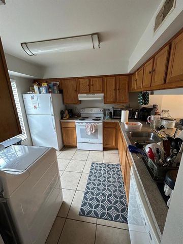 5154 SUNRIDGE PALMS DRIVE 5154, Tampa, FL 33617