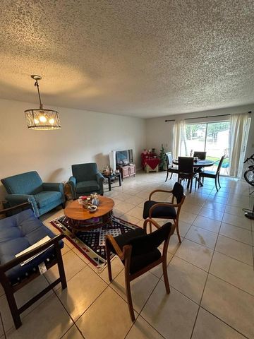 5154 SUNRIDGE PALMS DRIVE 5154, Tampa, FL 33617