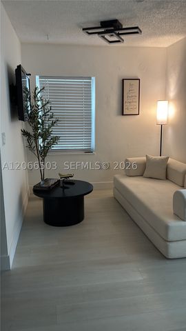 625 SW 16th Ave 0, Miami, FL 33135