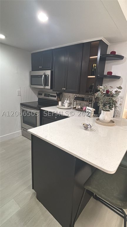 625 SW 16th Ave 0, Miami, FL 33135