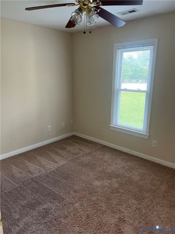 9055 Castle Point Rd, Glen Allen, VA 23060