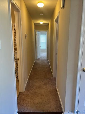 9055 Castle Point Rd, Glen Allen, VA 23060